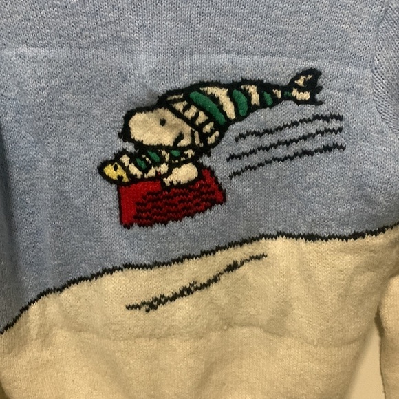 American Eagle Snoopy Sweater (sold out everywhere) - Picture 3 of 4